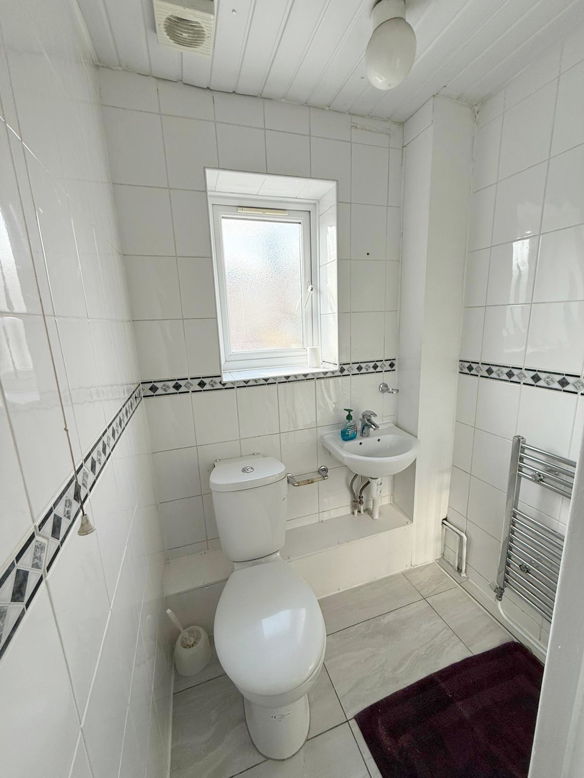 Spacious Double Room in Stratford 